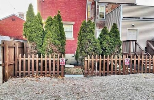 East Allegheny Apartment | FREE Off Street Park! WALK to ALL *Outdoor Deck*