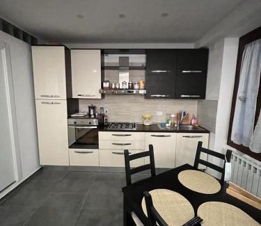 Rivoli Apartment | [FREE PARKING]Appartamento angolo di relax!