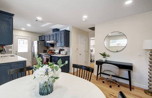 East MLK House | Free Parking, East Austin, 2 br - Bungalow