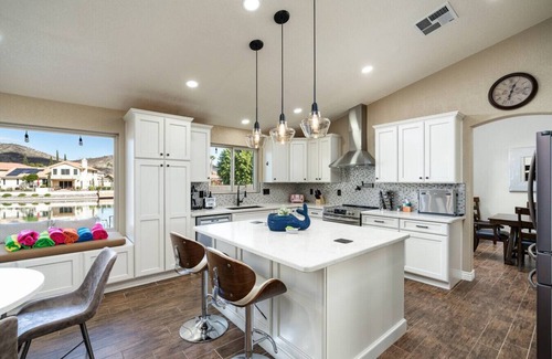 Mohawk HOA House | Free Pool Heating | Spacious Lakefront | Game Room