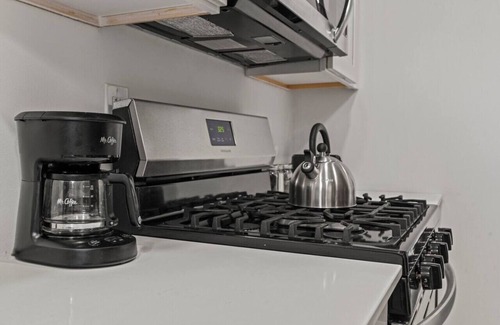Delair Apartment | FREE Private Parking 1-min I-95
