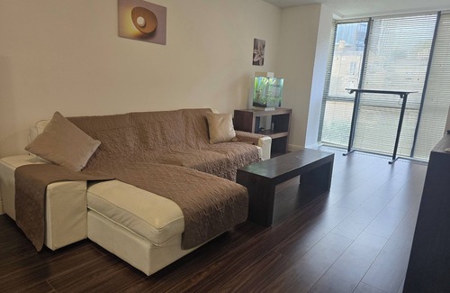 Islandbridge Apartment | Free Private Transport to the Property From Any Dublin Port - Top Location -
