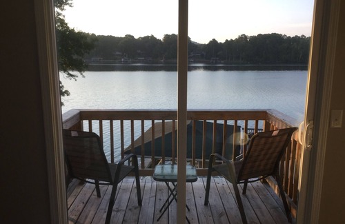 Albemarle House | FREE USE OF OUR 2022 23’ TRITOON EVERY RENTAL DAY