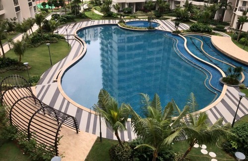 Central District Apartment | *FREE WIFI* HIGH FLOOR@COUNTRY GARDEN DANGA BAY
