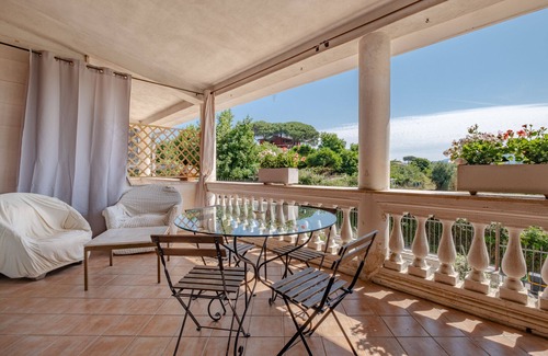 Lake Garda Apartment | [Free WIFI+Netflix] House with a view of the countryside