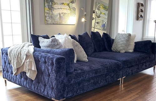 University Heights House | Free π· with stylish Suburban Home
