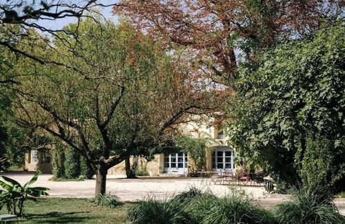 Althen-des-Paluds House | Freesia - Suite dans Mas Provençal du 18ème siècle