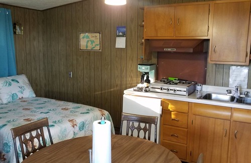 Paradise Apartment | Freighters' View- Unit 4