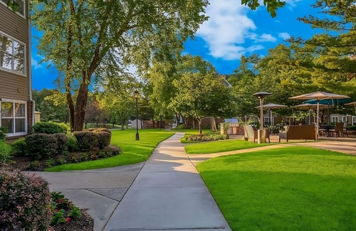 Mount Tabor Hotel | Frelinghuysen Arboretum and Gardens! Pets Allowed, Swimming Pool, Free Breakfast