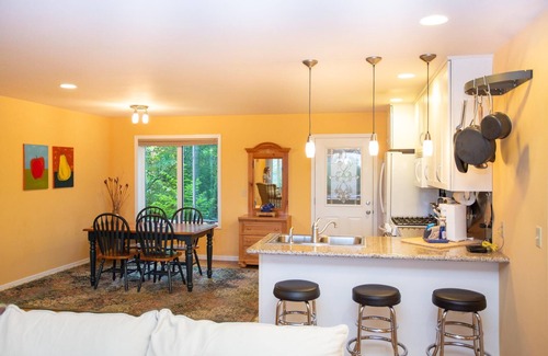 Grand Marais House | French Quarters - Shared duplex, Lake Superior Front Property