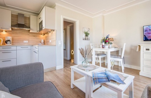 Westerland Apartment | Fresh. Dunes. The sound of the sea. - House Norderstraße