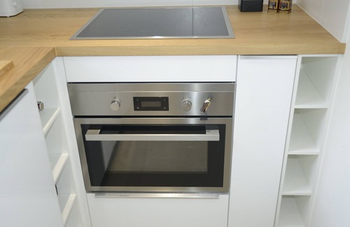 Wijk van de Squares Apartment | Fresh New EU COMMISSION area apartment