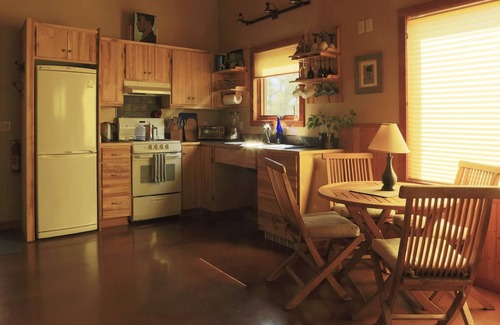 New Denver Cabin | Freya's Cabin at Big Bay Stays: Your Lakeside Haven for Rejuvenation & Adventure