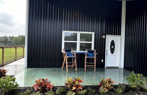 Sheridan House | Frick'n Ranch Welcomes Hunters