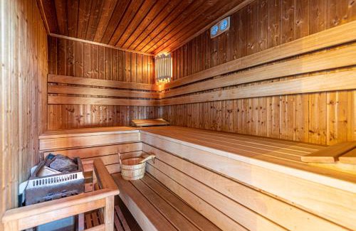 Simontornya Hotel | Fried Kastély Hotel Simontornya