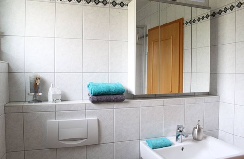 Hilders Apartment | friendly, bright apartment, modern furnishings