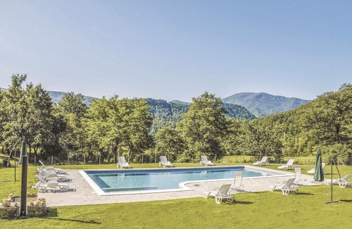Badia Tedalda House | Friendly country house with pool in a quiet, secluded location, 500 metres from Badia Tedalda.