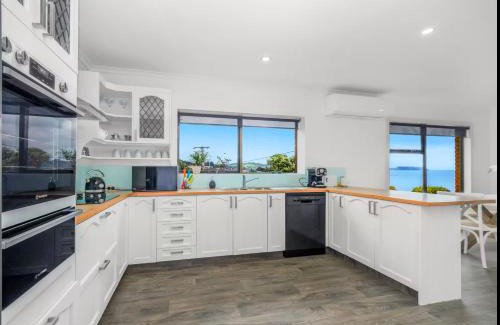 Ocean Vista House | Friesland by the beach