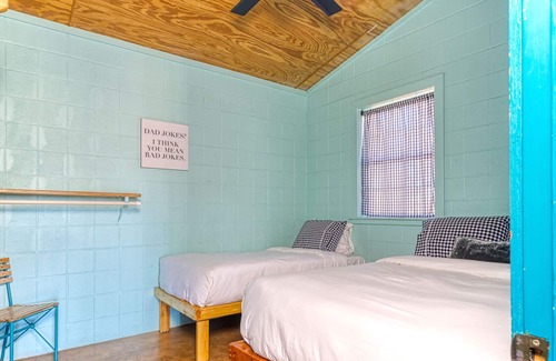 Uvalde County Cabin | Frio River Frontage with a Cozy Cabin