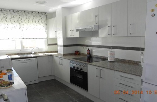 Pobles del Sud Apartment | Front line beach apartment with wifi