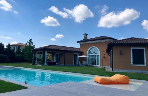 Bogogno Villa | Front Row Golf Villa Bogogno