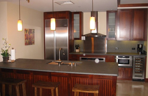 Ko Olina Condo | Frontal 5-Stars Oceanview Beach Villas at Ko Olina 2-Bedroom & 2-Full Baths