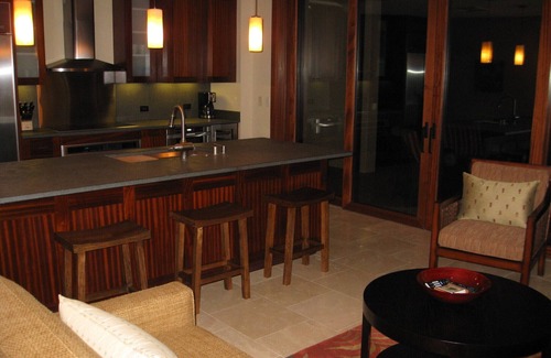 Ko Olina Condo | Frontal 5-Stars Oceanview Beach Villas at Ko Olina 2-Bedroom & 2-Full Baths