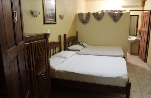 Armenia House | Fruitful Escapes: A boutique Ranch in Belize