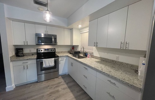 LaBelle House | Ft. Myers-Labelle-Okeechobee Clewiston WiFi Pool Vacation Home.