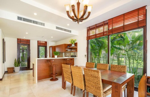 Ngu Hanh Son House | Fu Beach Villas Resort Private Pool Da Nang