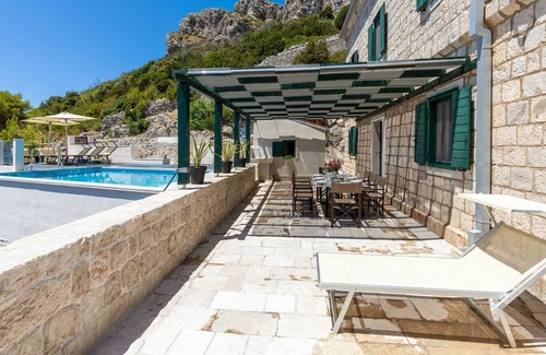 Kobas House | Fulfill a dream for you and your family and spend unforgettable vacations in privacy and with fantas