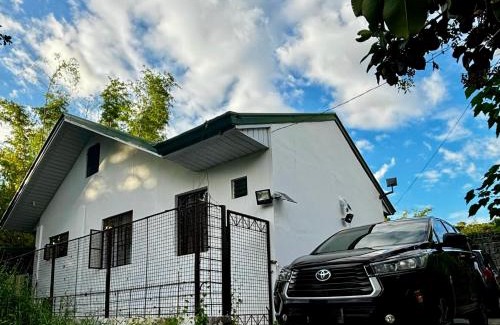 Vigan Apartment | Full AC 4BR & LivingRm entire vacation home at Vigan City