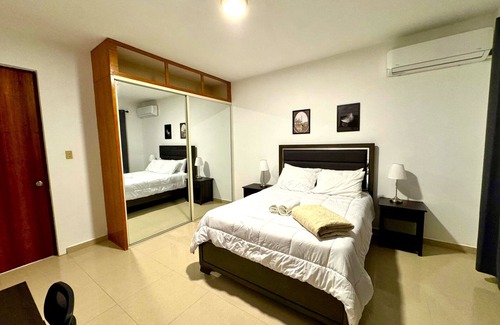 Cerro Gordo Apartment | Full apartment w/Kitchen, A/C, WIFI and 1 min to the Beach