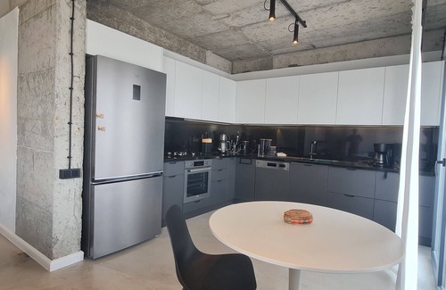 Bodrum City Center Apartment | FULL CASTLE VİEW. 3+3 BRUTALIST CONCEPTIONAL DESIGN + 28sqm BALCONY + SAUNA