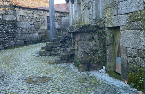 Castro Daire House | Full house in a village.ncentre of Portugal.nRelaxing and very cosy.