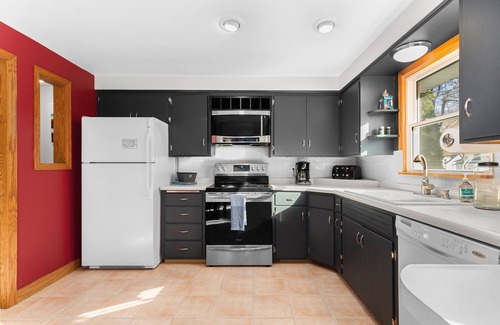 Appleton House | Full house with fun game room in quiet residential neighborhood