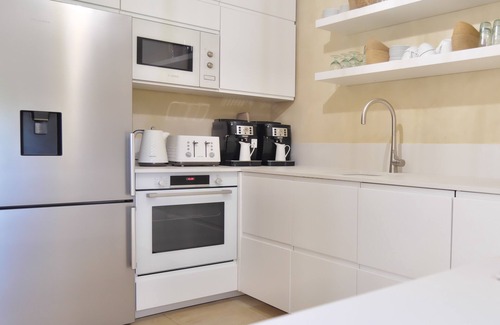 Avignon Other | Full of character, standing, SWIMMING POOL, large GARDEN, QUIET CHARM & BEAUTY