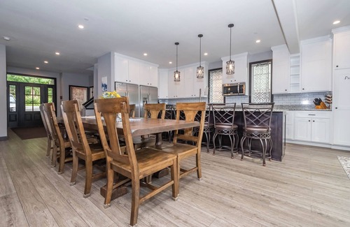 McHenry House | Full of Grace | Modern Lakefront Retreat + Dock & Hot Tub!