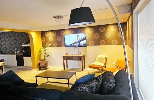 Alnabru House | Full Privacy Townhome with WiFi in Oslo