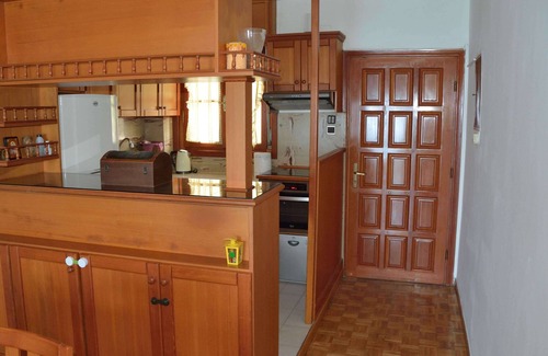 Palaio Tsifliki House | Fully equipped house with view to the Aegean sea