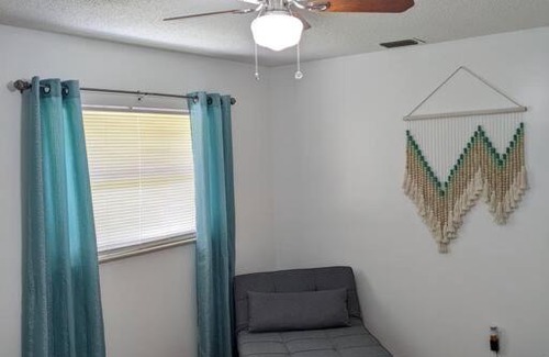 Ocala Apartment | Fully equipped 2 bd/1 ba, 5 minutes from Downtown.