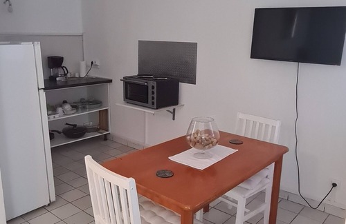 Les Abymes Apartment | Fully equipped - 5 minutes from the airport (Shuttle possible)