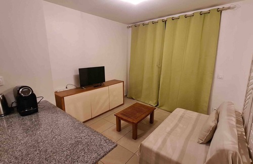 Papeete Apartment | Fully equipped studio in Papeete, air-conditioned with elevator