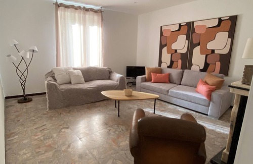 Saint-Florent Apartment | Fully equipped T3 in the center of town 100m from the marina