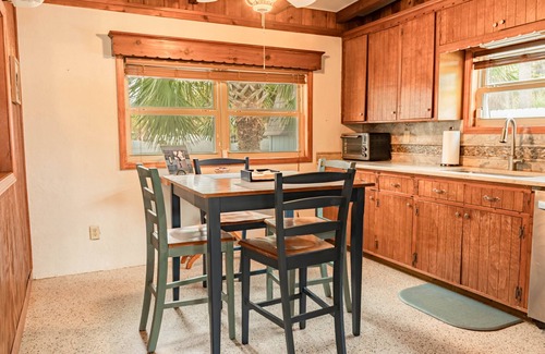 Villa Primera House | Fully Fenced Yard with Beautiful Patio & Authentic Beach Vibes