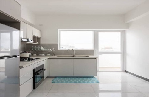 Mount Lavinia Apartment | Fully Furnished 2 Bedroom Apartment with Sea View
