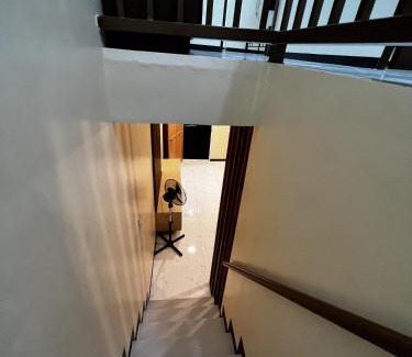 Compostela Apartment | Fully-Furnished Compostela House with Carpark, WiFi, Netflix