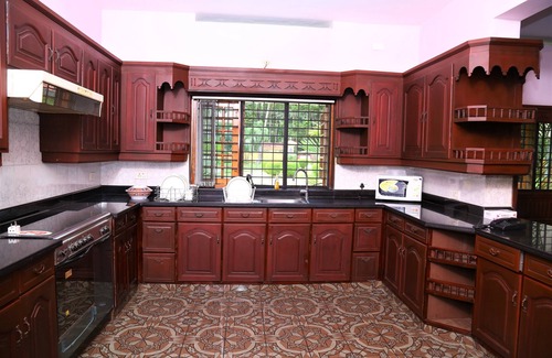 Ettumanoor House | Fully Furnished Luxury Home -Spacious Family Friendly House- in Kottayam