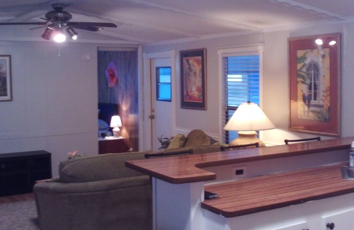 New Port Richey East House | Fully Furnished, newly renovated 2/1.5 mobile home in quiet, well kept community