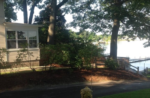 Spring Lake House | Fully furnished, utilities, cable and WIFI included, available Oct 1- May, 2024